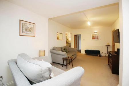 4 bedroom Detached bungalow for sale in Melton Road, Rearsby, LE7