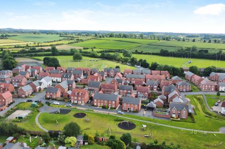 3 bedroom Town house for sale in Park Lane, Queniborough, LE7