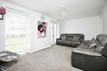 3 bedroom Town house for sale in Park Lane, Queniborough, LE7