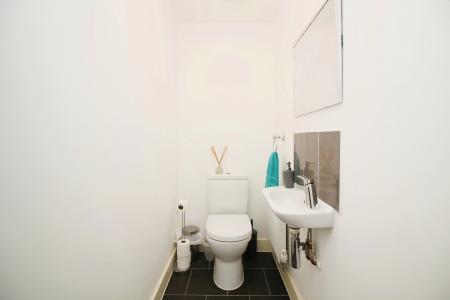 3 bedroom Town house for sale in Park Lane, Queniborough, LE7