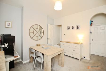 2 bedroom Terraced House for sale in Melton Road, Leicester, LE4