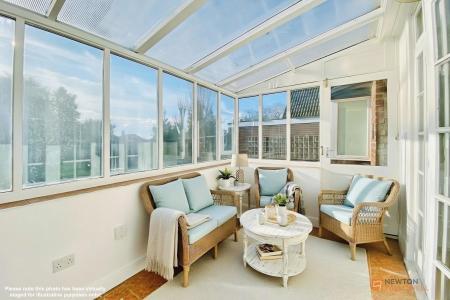 2 bedroom Semi-detached bungalow for sale in Northdown Drive, Thurmaston, LE4