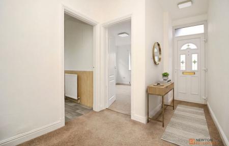 2 bedroom Semi-detached bungalow for sale in Northdown Drive, Thurmaston, LE4