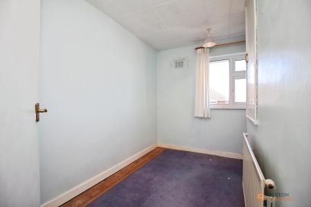 3 bedroom Semi-detached house for sale in Coplow Crescent, Syston, LE7