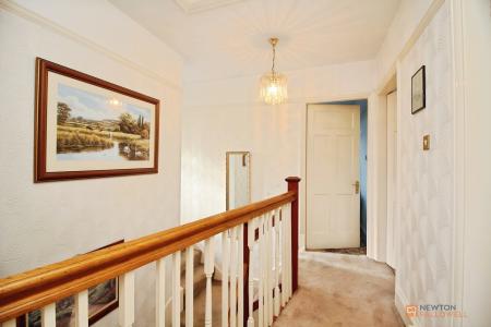 4 bedroom Semi-detached house for sale in Broad Street, Syston, LE7