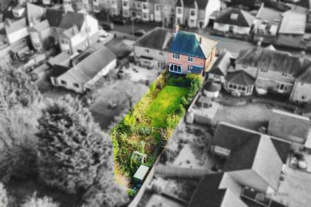 4 bedroom Semi-detached house for sale in Broad Street, Syston, LE7