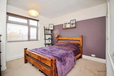 3 bedroom Semi-detached house for sale in High Street, Syston, LE7