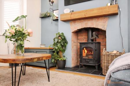 3 bedroom Semi-detached house for sale in High Street, Syston, LE7