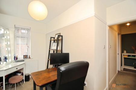 3 bedroom Semi-detached house for sale in High Street, Syston, LE7