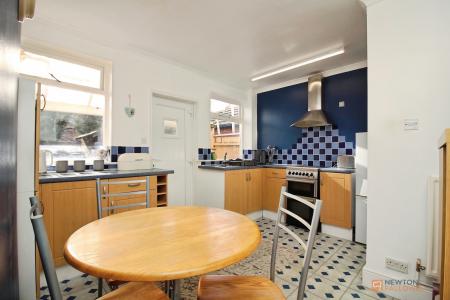 2 bedroom End of terrace house for sale in Albert Street, Syston, LE7