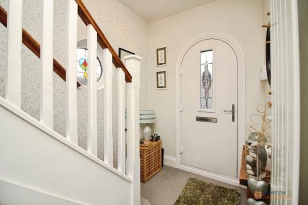 3 bedroom Semi-detached house for sale in Birchtree Avenue, Birstall, LE4