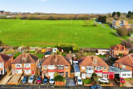3 bedroom Semi-detached house for sale in Birchtree Avenue, Birstall, LE4