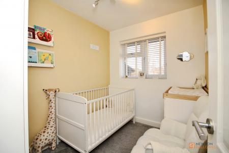 3 bedroom Semi-detached house for sale in Hillcroft Close, Thurmaston, LE4