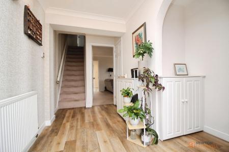 4 bedroom Detached house for sale in Parkstone Road, Syston, LE7