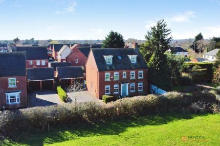 5 bedroom Detached house for sale in Maclaren Todd Close, Queniborough, LE7