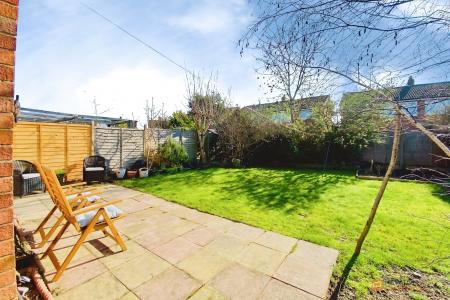 3 bedroom Semi-detached house for sale in Squires Ride, East Goscote, LE7