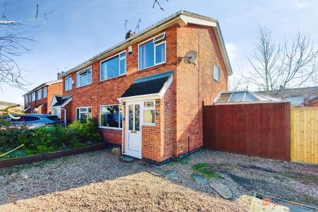 3 bedroom Semi-detached house for sale in Squires Ride, East Goscote, LE7