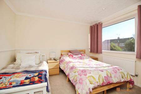 3 bedroom Semi-detached house for sale in Squires Ride, East Goscote, LE7