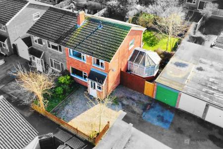 3 bedroom Semi-detached house for sale in Squires Ride, East Goscote, LE7