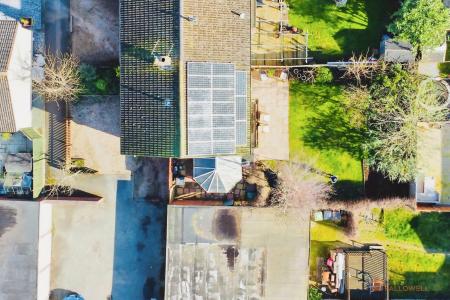 3 bedroom Semi-detached house for sale in Squires Ride, East Goscote, LE7