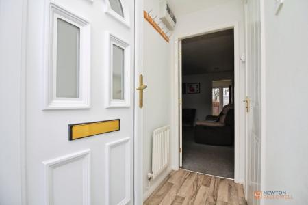 3 bedroom End of terrace house for sale in The Firs, Syston, LE7