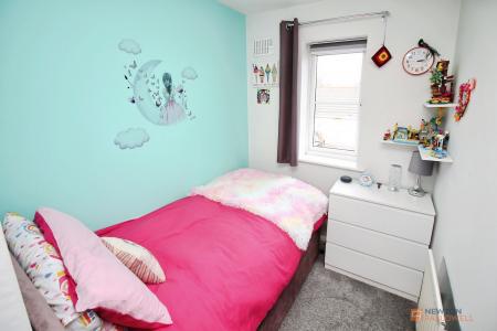 3 bedroom End of terrace house for sale in The Firs, Syston, LE7