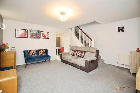 3 bedroom End of terrace house for sale in The Firs, Syston, LE7