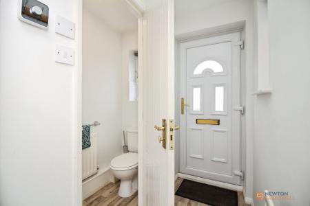 3 bedroom End of terrace house for sale in The Firs, Syston, LE7