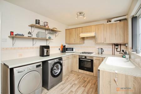 3 bedroom End of terrace house for sale in The Firs, Syston, LE7