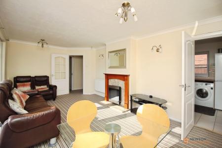 2 bedroom Detached bungalow for sale in Gardenfield Road, Thurmaston, LE4