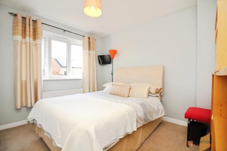 4 bedroom Detached house for sale in Lilac Way, East Goscote, LE7