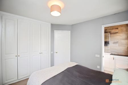 4 bedroom Detached house for sale in Lilac Way, East Goscote, LE7