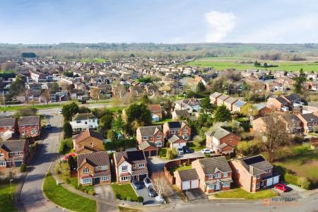 4 bedroom Detached house for sale in Lilac Way, East Goscote, LE7