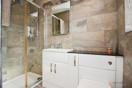 4 bedroom Detached house for sale in Lilac Way, East Goscote, LE7