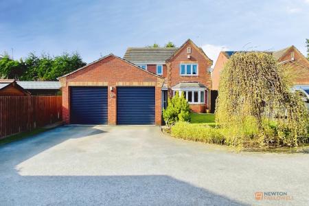 4 bedroom Detached house for sale in Lilac Way, East Goscote, LE7