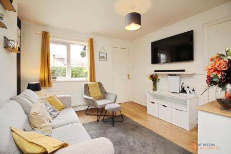 2 bedroom Town house for sale in St Columba Way, Syston, LE7