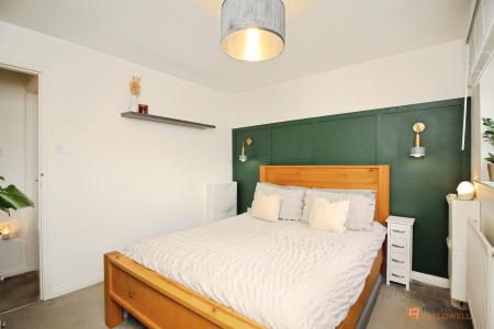 2 bedroom Town house for sale in St Columba Way, Syston, LE7