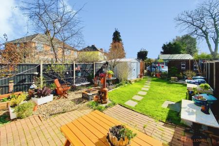 3 bedroom Semi-detached house for sale in Melton Road, Syston, LE7