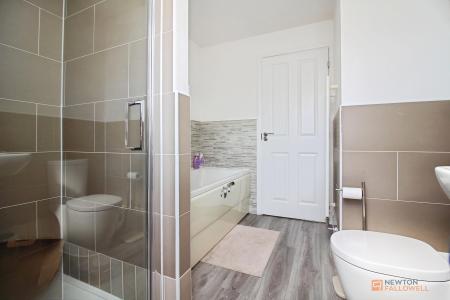 4 bedroom Detached house for sale in Maclaren Todd Close, Queniborough, LE7