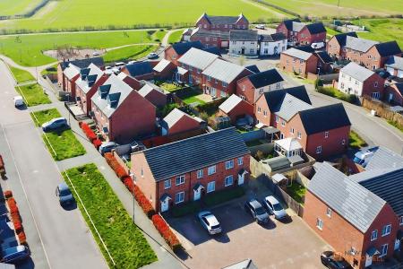 2 bedroom Town house for sale in Somerville Close, Syston, LE7