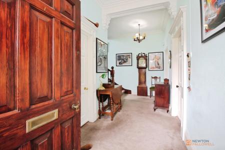 4 bedroom Detached house for sale in Melton Road, Queniborough, LE7