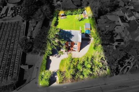 4 bedroom Detached house for sale in Melton Road, Queniborough, LE7