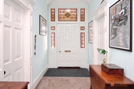 4 bedroom Detached house for sale in Melton Road, Queniborough, LE7