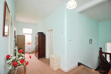 4 bedroom Detached house for sale in Melton Road, Queniborough, LE7