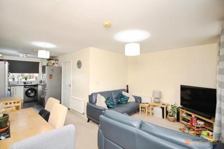 3 bedroom Town house for sale in New Avenue, Rearsby, LE7