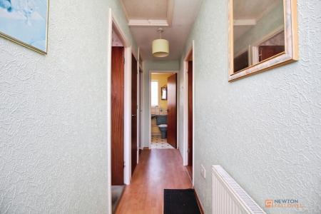 2 bedroom Detached bungalow for sale in Longhurst Close, Rushey Mead, LE4