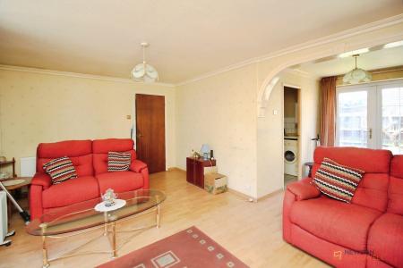 2 bedroom Detached bungalow for sale in Longhurst Close, Rushey Mead, LE4