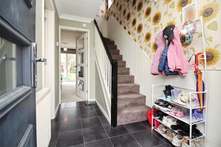 2 bedroom End of terrace house for sale in Moorland Road, Syston, LE7