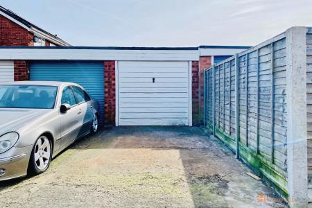 3 bedroom Semi-detached house for sale in Braemar Close, Rushey Mead, LE4