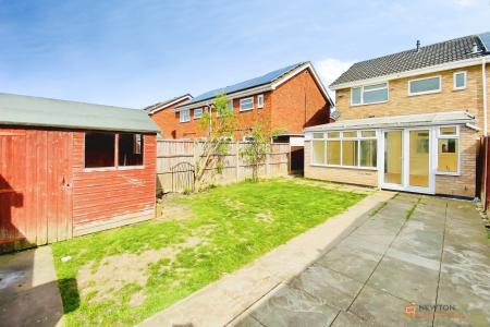 3 bedroom Semi-detached house for sale in Braemar Close, Rushey Mead, LE4